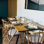 уютни планински с басейн в комплекс алпин лодж Apartment