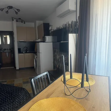 Appartement уютни планински с басейн в комплекс алпин лодж