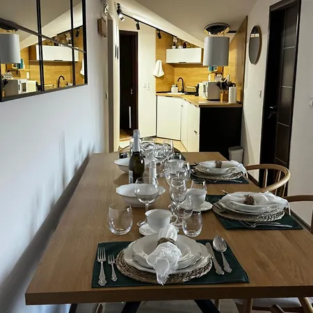 уютни планински с басейн в комплекс алпин лодж Appartement