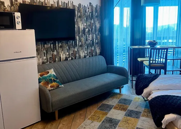 уютни планински с басейн в комплекс алпин лодж Apartment *