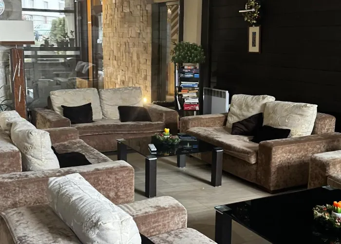 уютни планински с басейн в комплекс алпин лодж 公寓 *