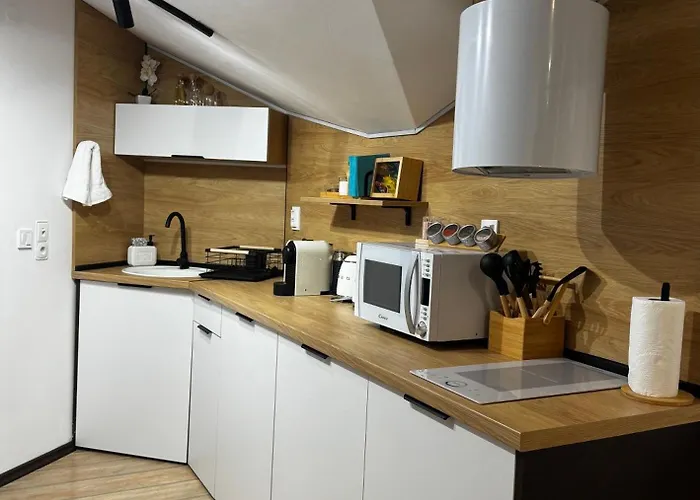 уютни планински с басейн в комплекс алпин лодж